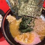 横浜家系総本山 吉村家直系店 ラーメン内田家 - 