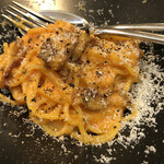 A e B - カルボナーラ