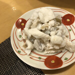 味乃しゅうか - カワハギの皮湯引き