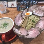 あいつのラーメン かたぐるま - 