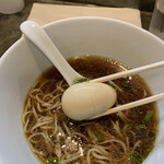 RAMEN ROOM 18 - 高級地鶏「青森シャモロック」の有精卵