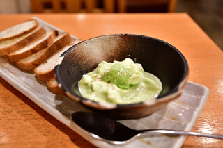 MIKURA - 枝豆とクリームチーズのディップ@450円