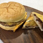 マクドナルド - 料理写真:濃厚ふわとろ月見バーガー&パイ