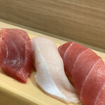 Uoriki Zushi - 厳選素材にぎり（8貫）1,600円。