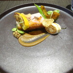 レストラン ラ・フロレゾン・ドゥ・タケウチ - ～LA CAILLE～千葉県産花悠豚の炭火焼きと季節野菜のロースト エシャロットピューレと香り高いジュのソース