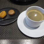 レストラン ラ・フロレゾン・ドゥ・タケウチ - ～LE CAFÉ ET SES PRTITS FOURS～珈琲、小菓子と共に