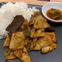 十勝ハーブ牛焼肉 MONMOM - 