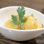 トリワイン ＰＩＫＯＳＨＨＨＵ - カレー味のうずら卵