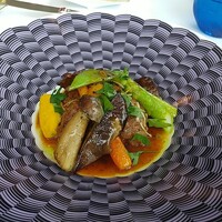 モナリザ 丸の内店 - 豚ほほ肉の煮込み