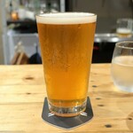 Hathor - トロピカルダークルーム