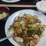 台湾料理 豊味園 - 五目焼きそばのセット