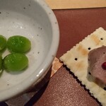 炭火焼き鶏とスパイスカレー 日本橋室町 ハラカラ - 