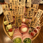 本日の串巻き一覧ですよ〜\(//∇//)\