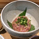 三代目 まる天 - カツオのたたきのなめろう（アップ）