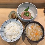 三代目 まる天 - カツオのたたきのなめろう + ごはんセット