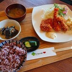 クローバーカフェ - ミックスフライ（日替わりランチ）