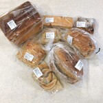 生瀬ヒュッテ - 今月のパン 8種類 4000円
