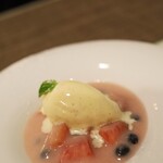 サラマンジェ ド ヨシノ - 