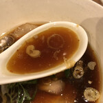 麺処 ほん田 - つけ汁