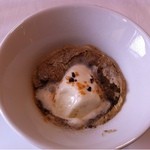 アムール - コーヒー牛乳（スフレとアイスを合わせていただきます）