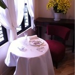 アムール - 御一人様用テーブル