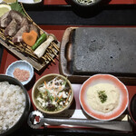 Oboroya - 牛タン溶岩焼きと麦とろ御膳