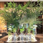 天麩羅 巽 - パレスホテルロビー、季節の飾りつけ