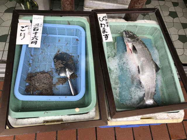 さすがの品ぞろえ By Legume 川魚の西友 辻川店 にしとも 近江今津 デリカテッセン 食べログ