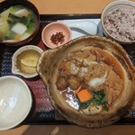 大戸屋 - チキンかあさん煮定食（810円）、たっぷり野菜の麦みそ汁チェンジ（＋180円）