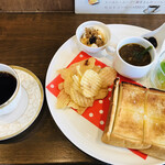 Kafe Kanon - トーストセット＝１２００円 税込