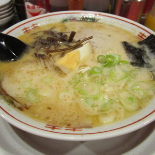 熊本市中央区新市街でおすすめの美味しいラーメンをご紹介 食べログ 熊本市中央区新市街でおすすめの美味しいラーメンをご紹介 食べログ