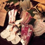 魚秀 - お刺身盛り合わせ