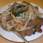 鳳琴樓 - レバニラ（炒猪肝）