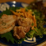 煮込みと惣菜 かん乃 - 巻いて豪快に