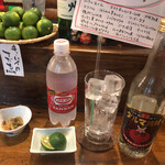 純酒場オオモリ - セットのビール２杯を飲み干したらマイボトルですだち割り