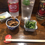 純酒場オオモリ - 二巡目のツマミはホタテマンとゴーヤちゃん♪