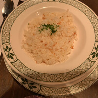 ロウリーズ・ザ・プライムリブ 恵比寿ガーデンプレイス店 - ガーリックライス