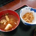Nagaoka Ichiba Shokudou - 味噌汁 ＆ 切り干しダイコンの煮物
