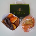 PECK - テイクアウトのパン