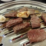 本家 ボンガ - ハラミ肉も厚みがありますね