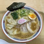 Udon To Chuu Ka Soba Chikara Sanri Buitsu Kai Chi Ten - こく味　特製中華そば　大盛