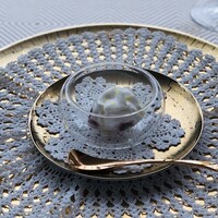 SALONE TOKYO - 茹でタコ2018　シチリア　72度4分火入れしたタコ　アサリ出汁のエスプーマ　オレンジの香りのオリーブオイル