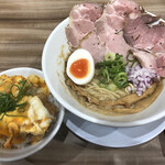 Ramen Hi Ha Mata Noboru - 超ドロドロとりとんＥＸ（ニンニク別皿）＆（伏見スタンプラリー特典）カツ丼