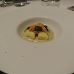 リストランテ カノフィーロ - 新ジャガのニョッキ　ジェノベーゼとウニ