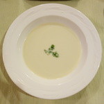 L'atelier Suzuki - 冷たいじゃがいものスープ