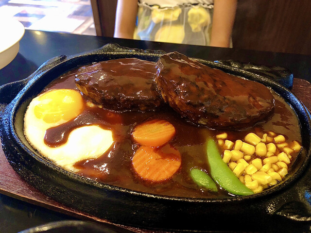 ハンバーグの店 大阪屋 酒殿 ハンバーグ 食べログ