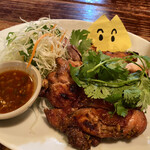 サバイチャイ タイ料理 - チキンもボリューミーでンマーイ！