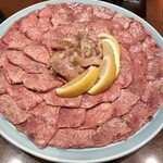 焼肉 静龍苑 - タン塩　2,900円 × 8人前= 23,200円 ミノ塩　1,600円