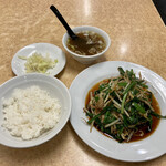 一番飯店 - 肉ニラ炒め定食