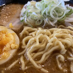 平和旭川本店 - ホルモンラーメン